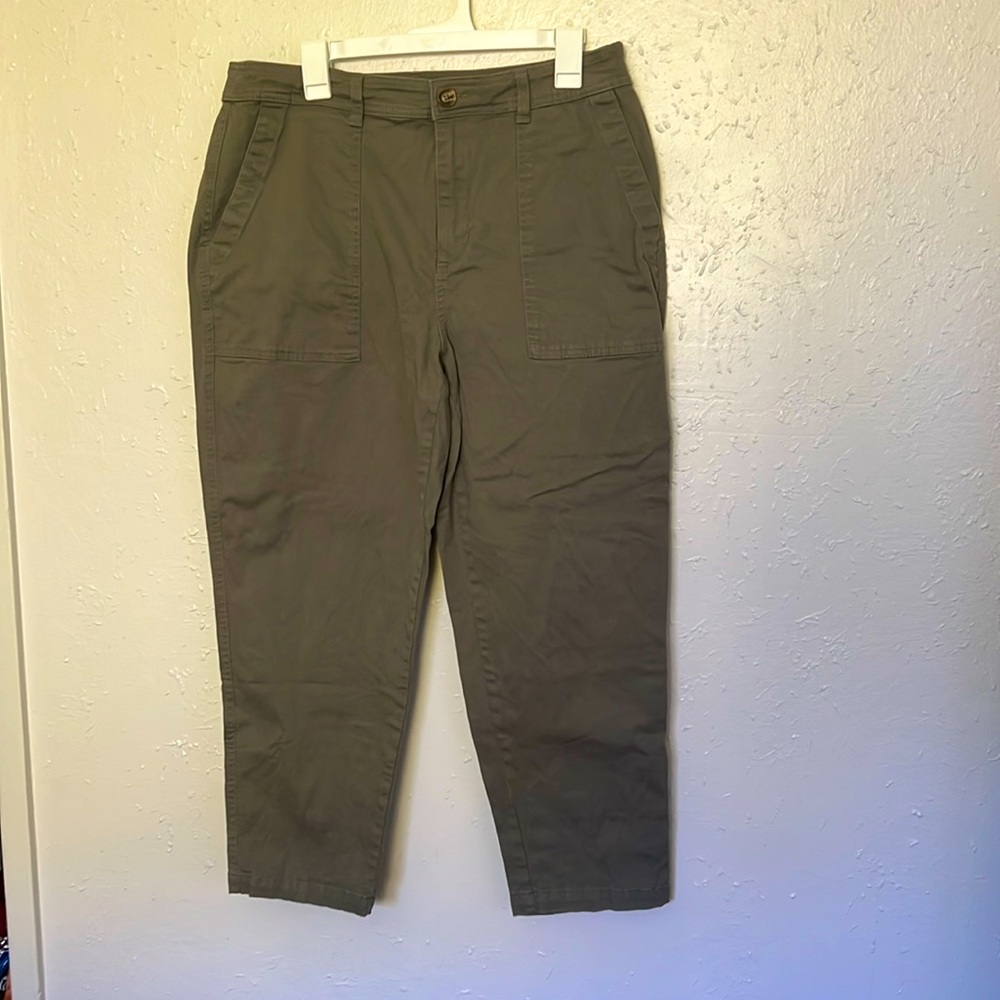 ‼️A new day green/grey khakis